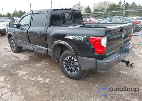 2017 Nissan Titan Pro-4X z USA, uszkodzony, nr VIN 1N6AA1E55HN569627